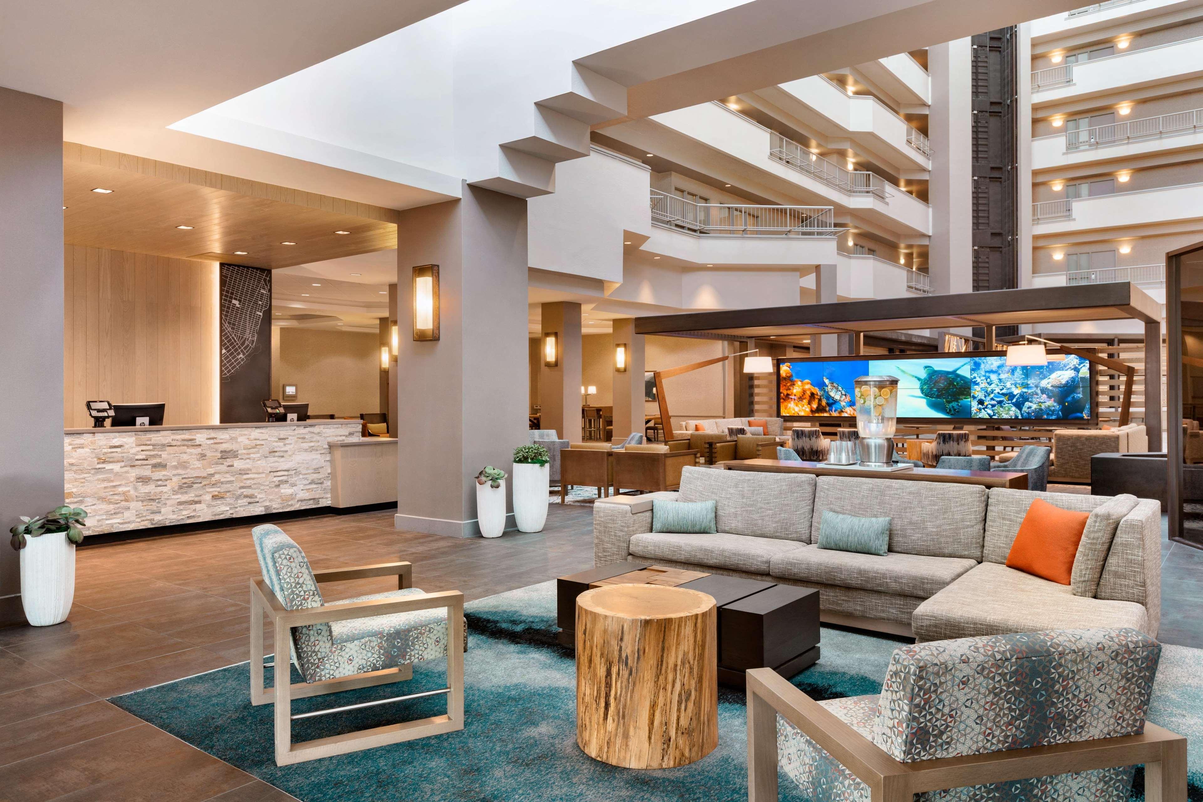 Embassy Suites By Hilton Monterey Bay Сисайд Экстерьер фото