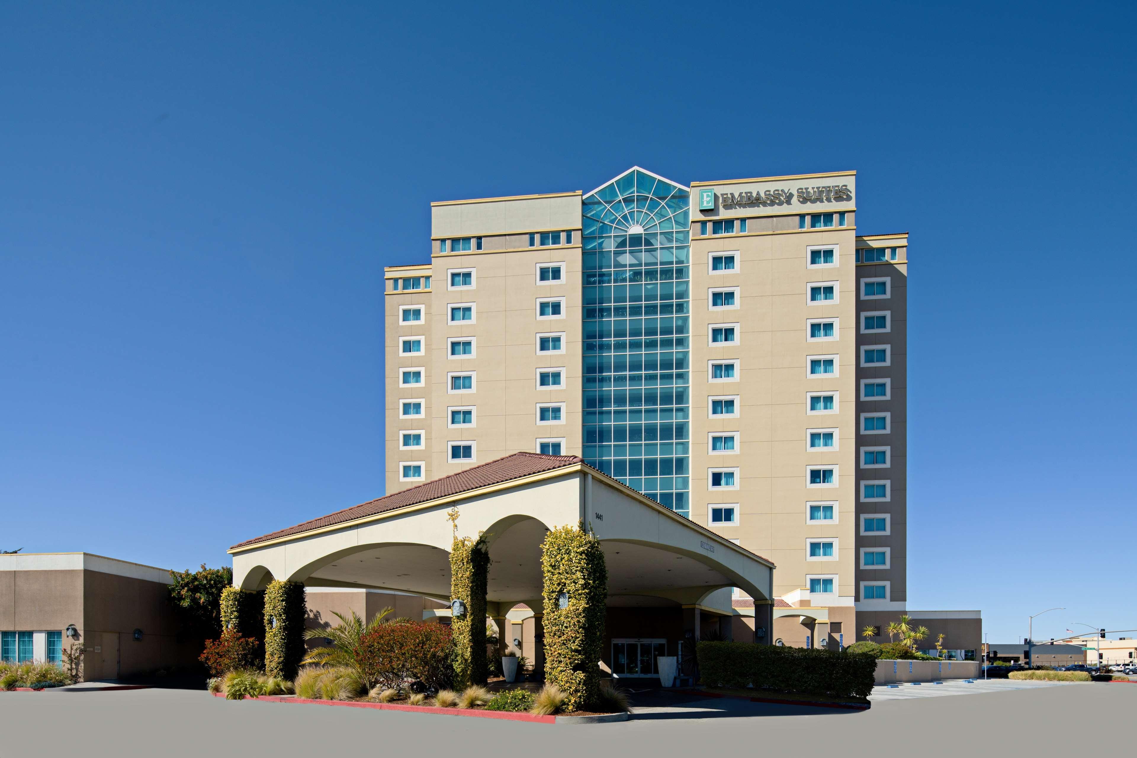 Embassy Suites By Hilton Monterey Bay Сисайд Экстерьер фото